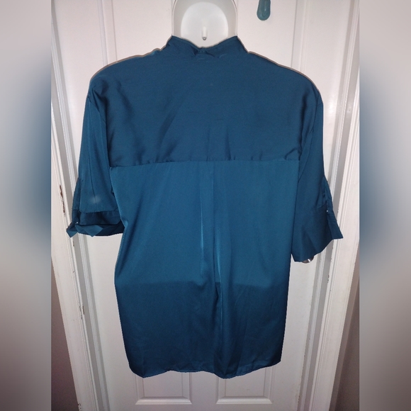 Who What Wear Deep Blue Button Up Blouse Sz XL - Picture 2 of 9